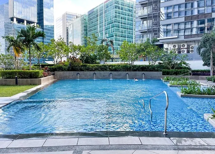 Bgc Skyline 2br With Parking In Uptown Bgc Apartment Manila